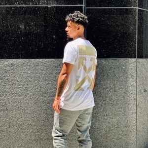 Off-White Oversized Fit Tape Arrows